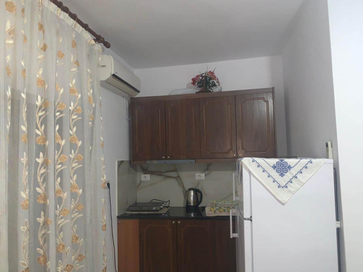 Guesthouse Sueda Ksamil Bagian luar foto