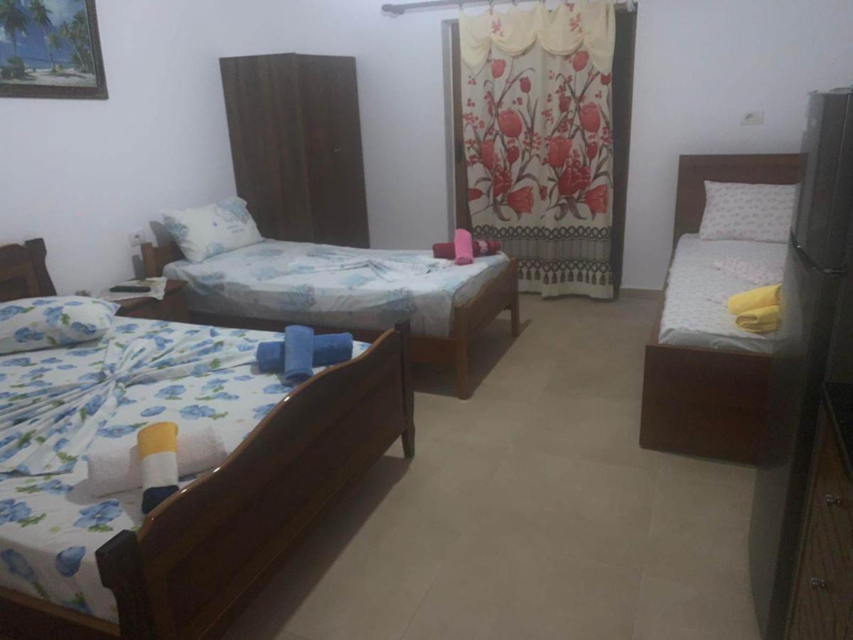 Guesthouse Sueda Ksamil Bagian luar foto