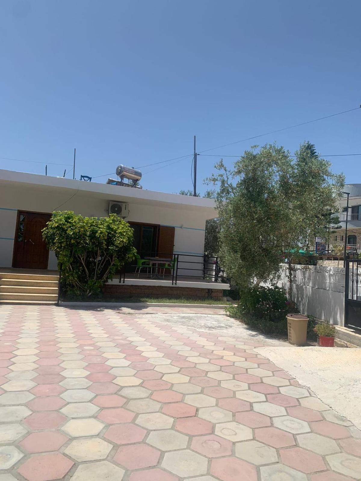 Guesthouse Sueda Ksamil Bagian luar foto