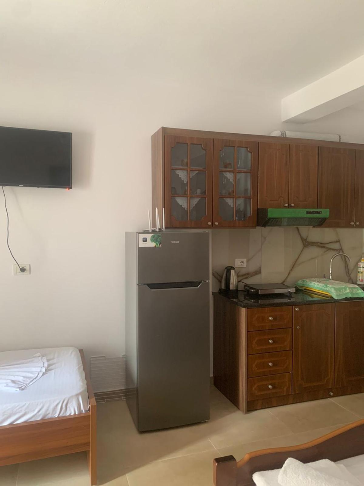 Guesthouse Sueda Ksamil Bagian luar foto