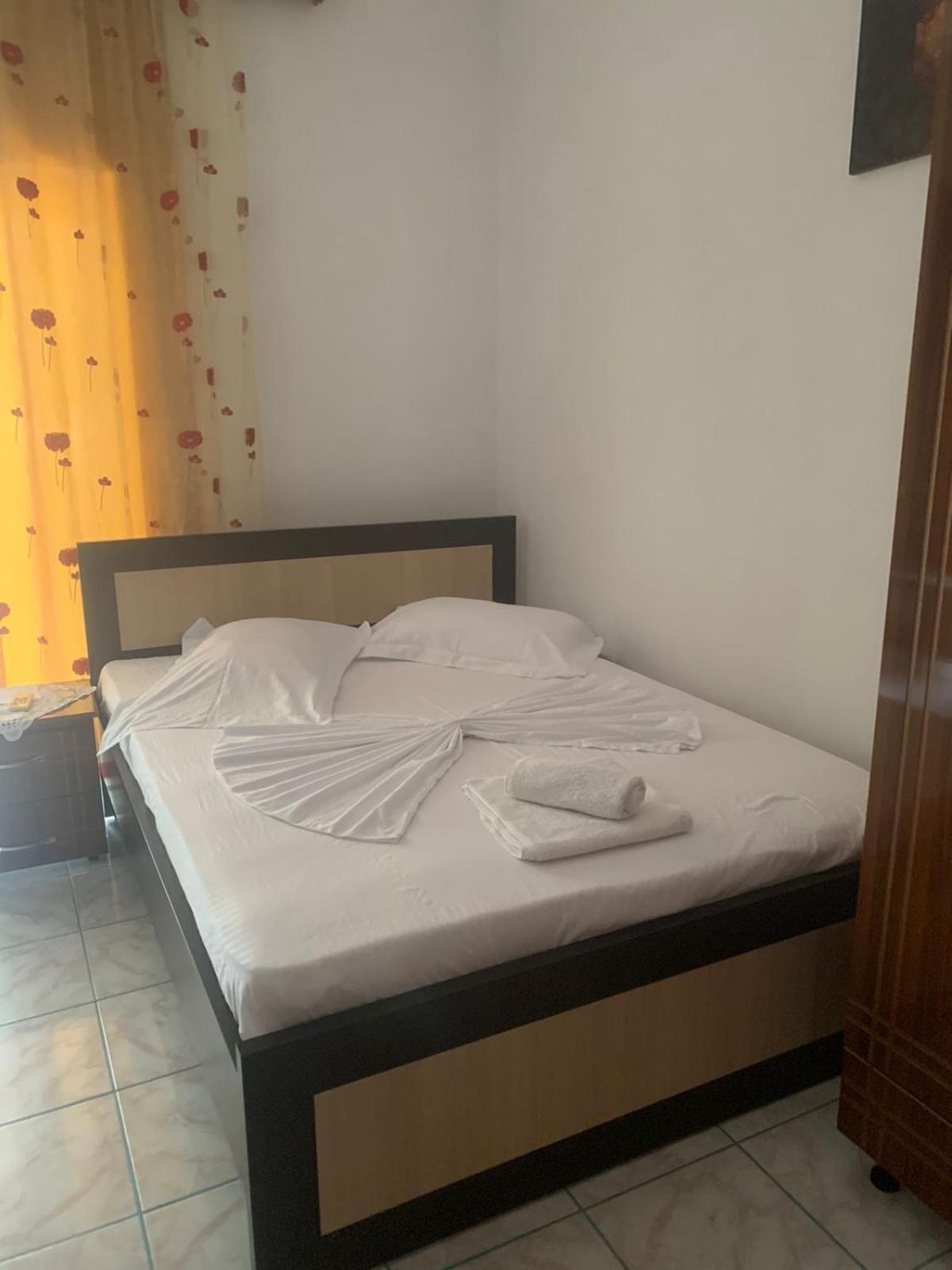 Guesthouse Sueda Ksamil Bagian luar foto